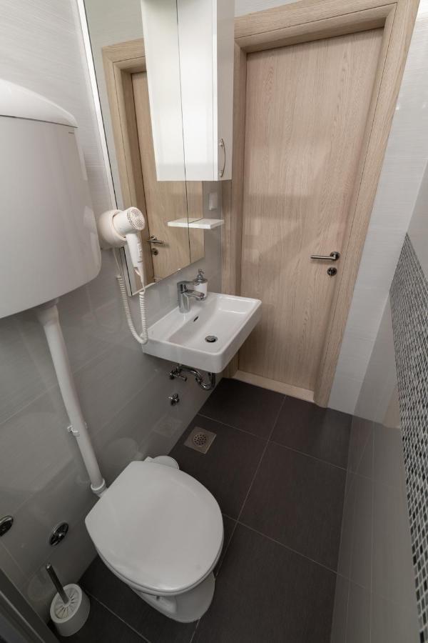 Studio Apartment Boksic 믈리니 외부 사진