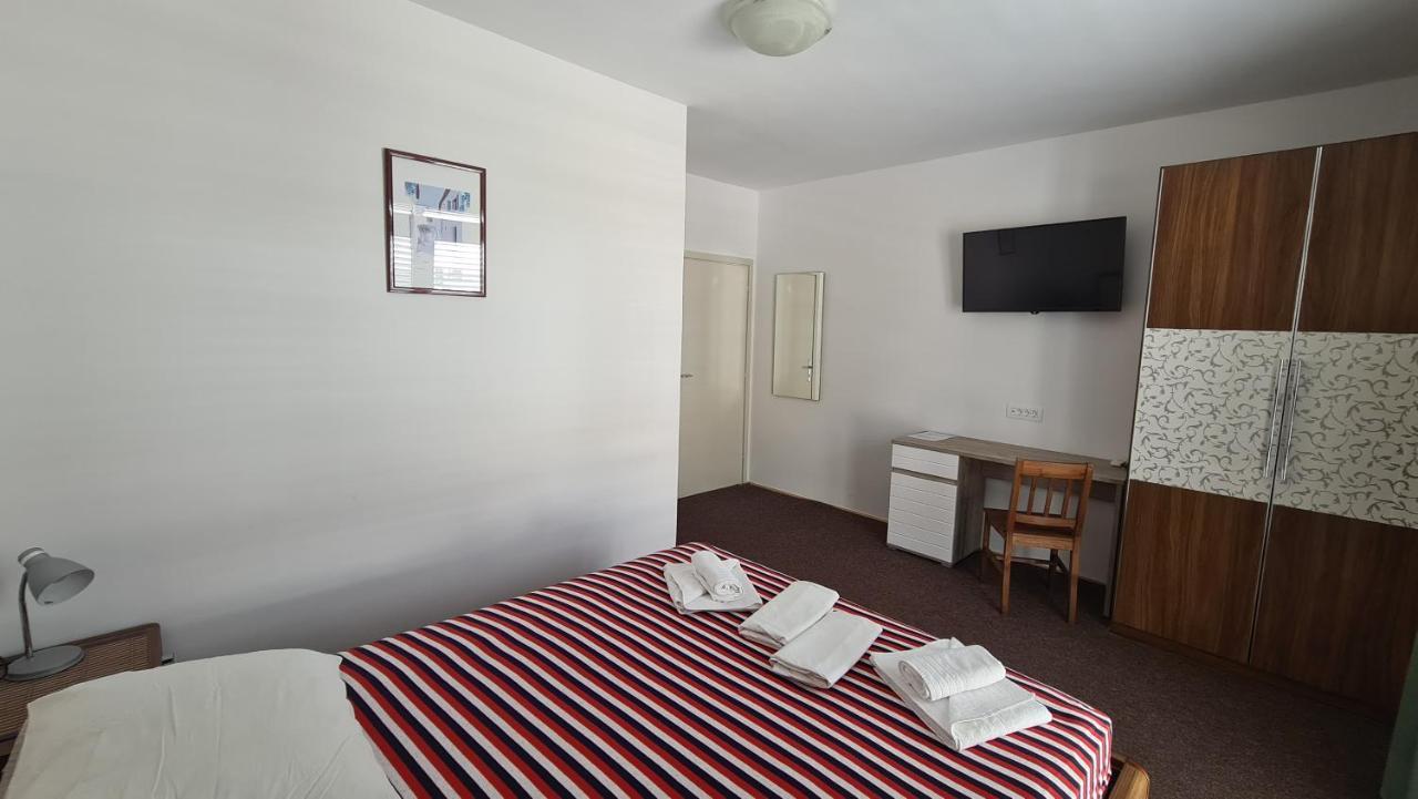Studio Apartment Boksic 믈리니 외부 사진
